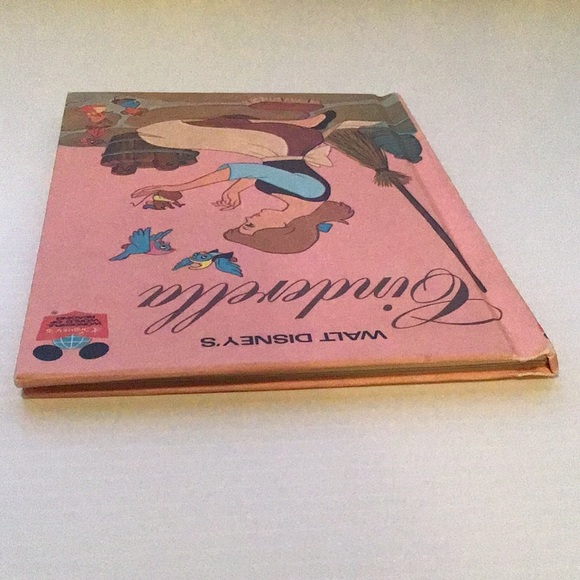 Vintage Cinderella kids book Disney's Wonderful World of Reading 1974 - Picture 11 of 12